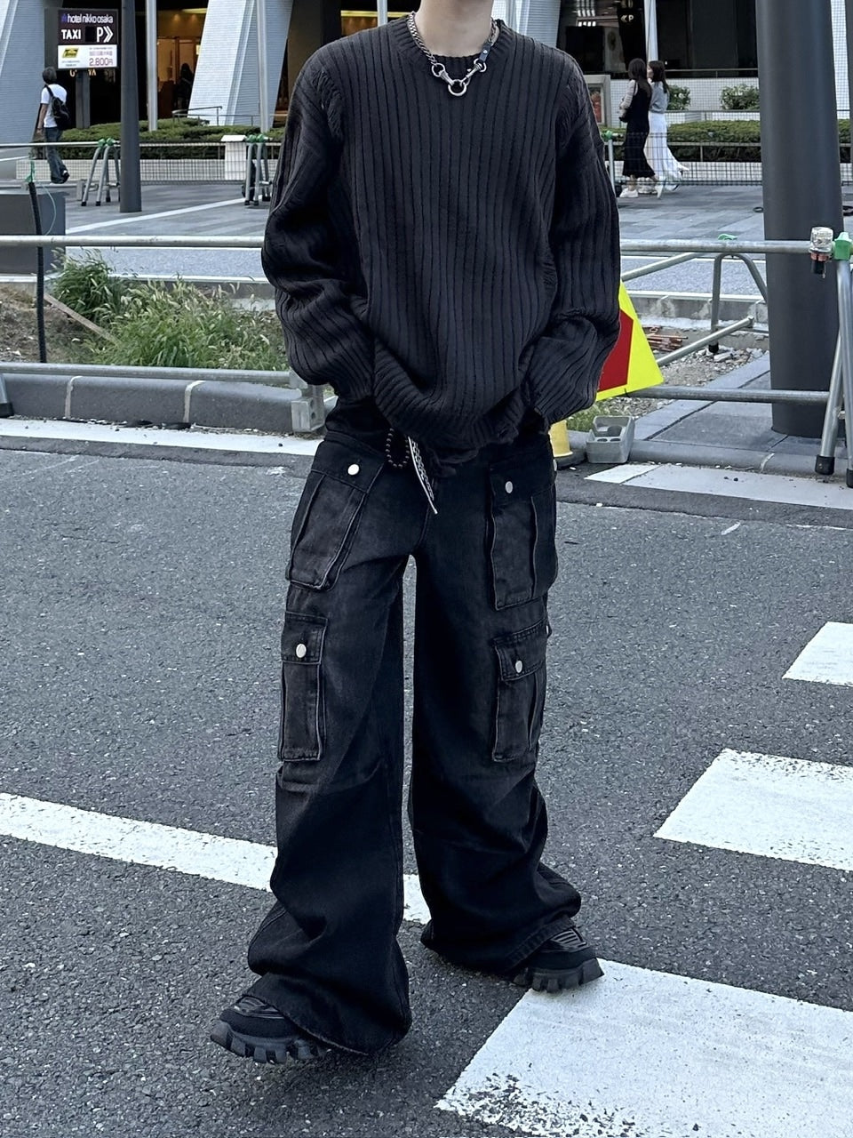 大阪店WEB限定【Chikashitsu +】overfit damage knit (3color)