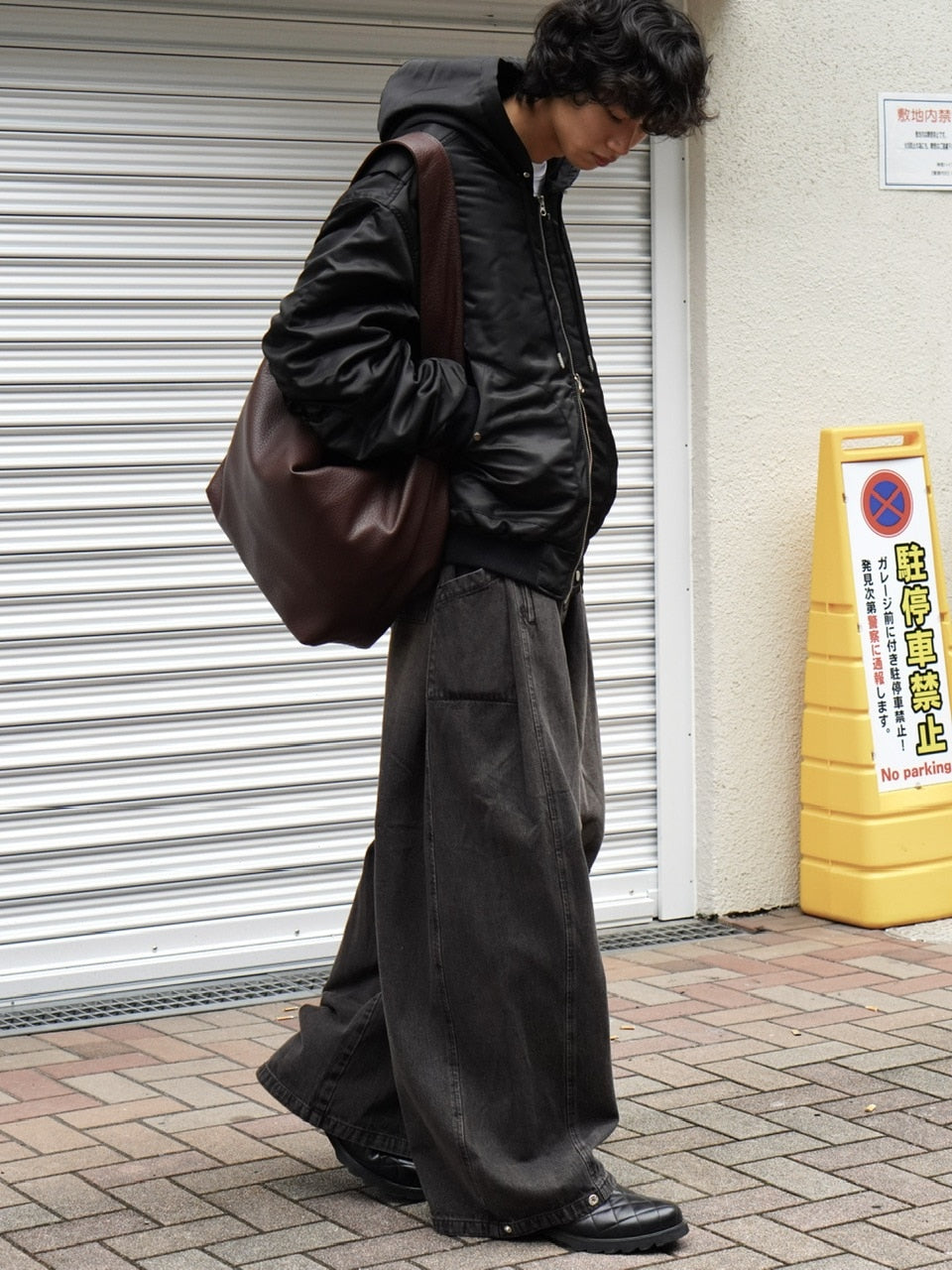 東京店WEB限定【Chikashitsu +】eco leather cross bag (2color)