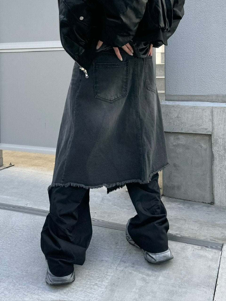 受注制【Chikashitsu +】wrapping design denim skirt (2color)