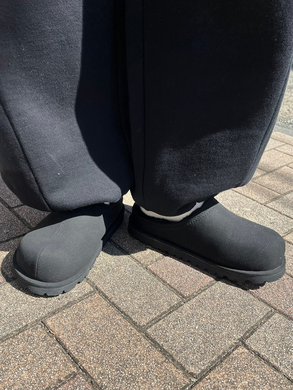 受注制【Chikashitsu +】volume toe suede mule (2color)