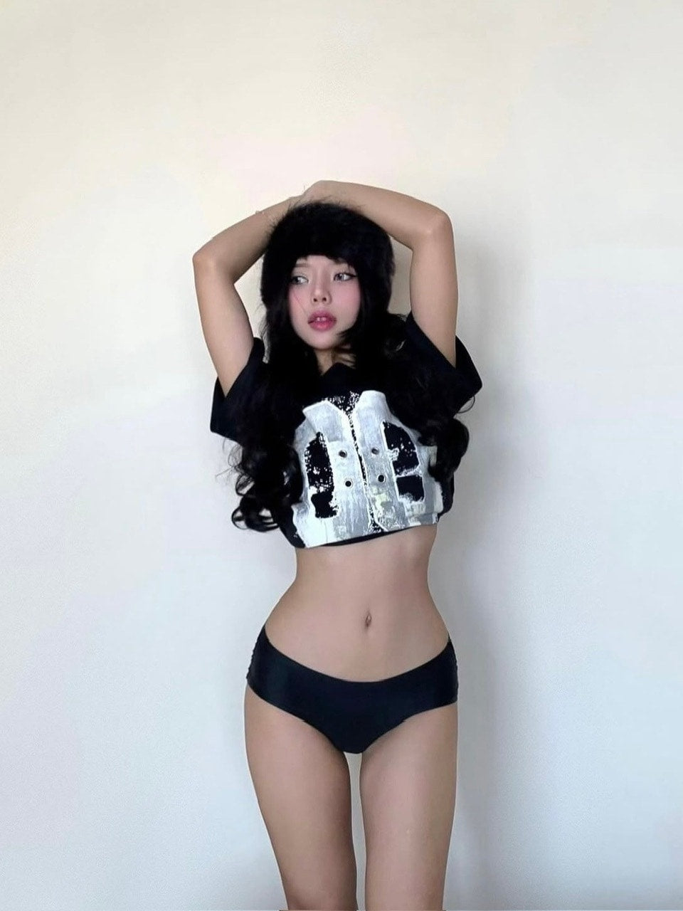 【Cozy world Wide】00 KNIGHT CLUB T SHIRT