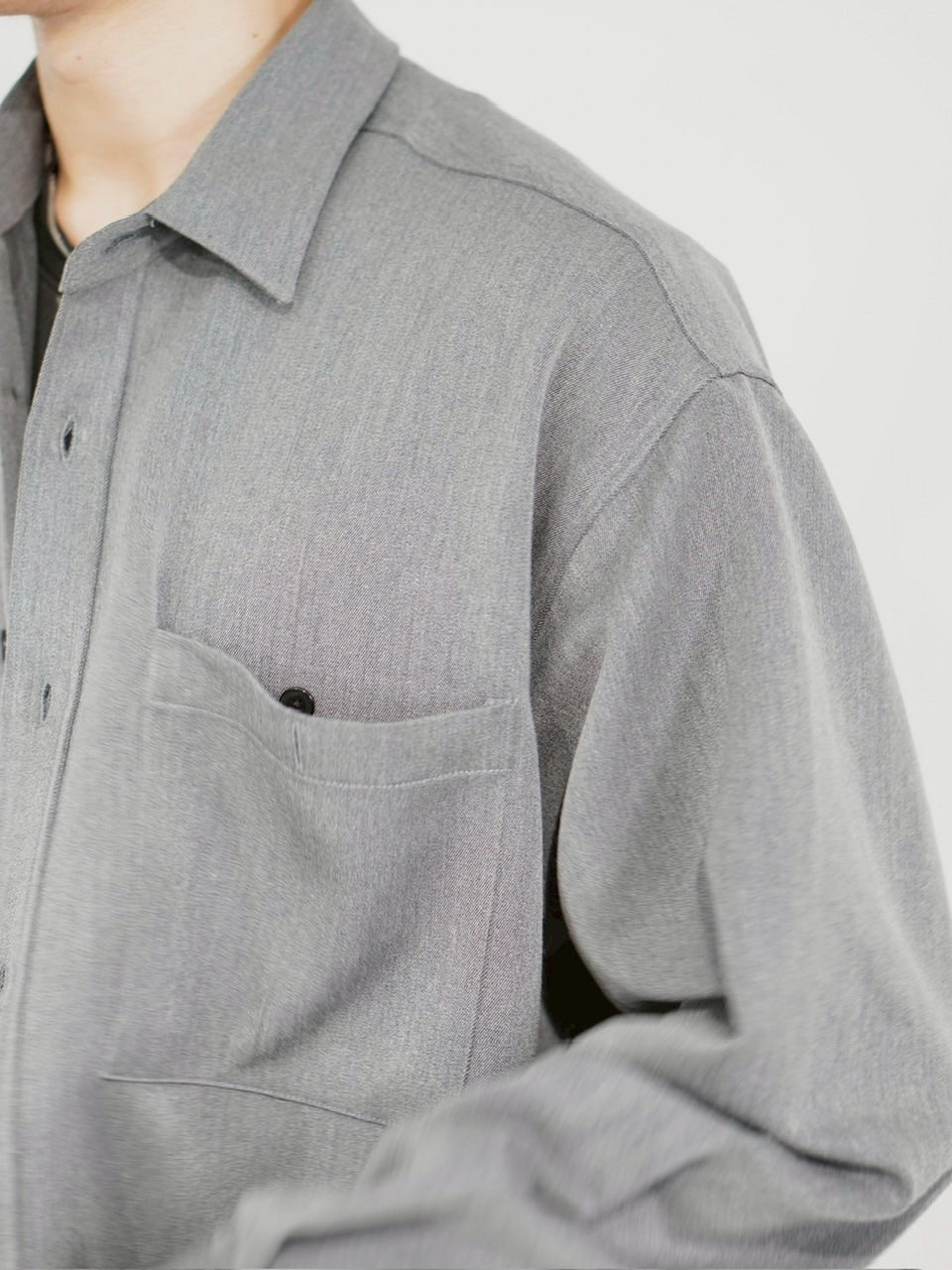 受注制【Chikashitsu +】cropped long sleeve shirt (3color)