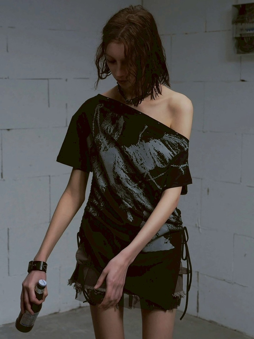 【Cest Nous】Off-shoulder ruched T-shirt / 【セヌー】オフショルダー半袖Tシャツ