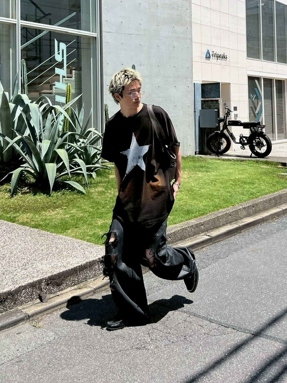受注制【Chikashitsu +】pigment big star t-shirt (2color) / 【チカシツプラス】ピグメントビッグスタープリント半袖Tシャツ