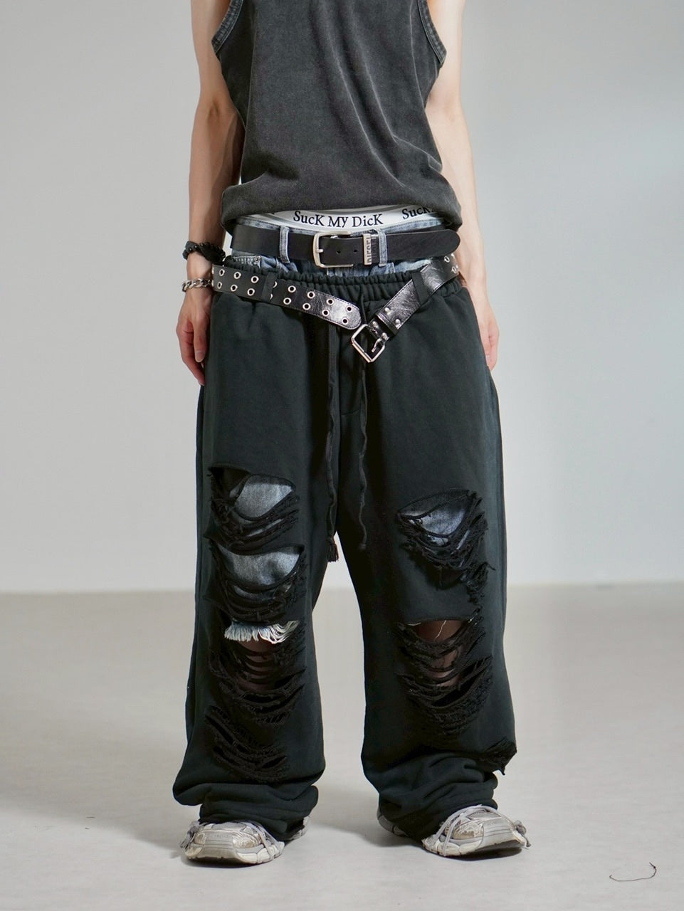 受注制【Chikashitsu +】oiled wash damage sweat pants / 【チカシツプラス】オイルドウォッシュダメージスウェットパンツ (2color)