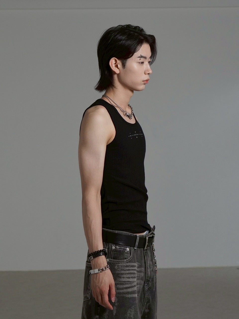Chikashitsu +】metal studs sleeveless (2color) – PRESSING WEB SHOP