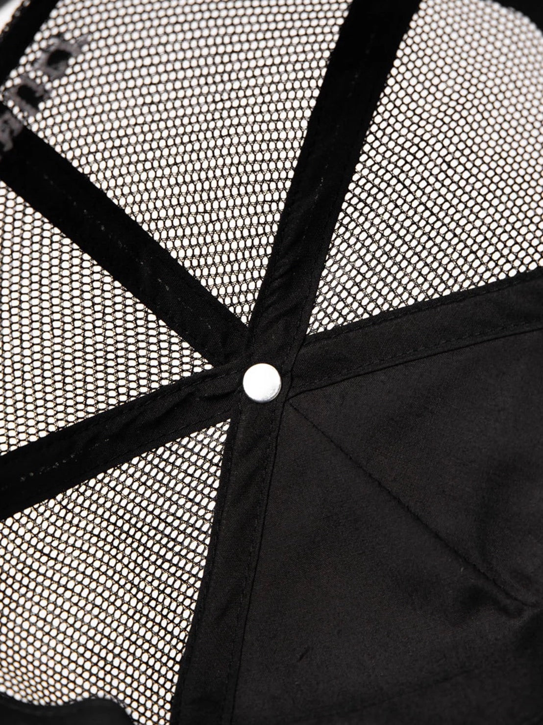 1/30 再入荷【SUPPLIER】Cross Leather Patch Mesh Cap / 【サプライヤー】クロスパッチメッシュキャップ