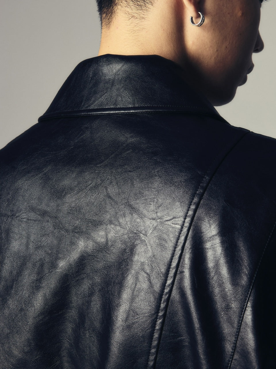 【CS】multi zip faded wash blouson (black)