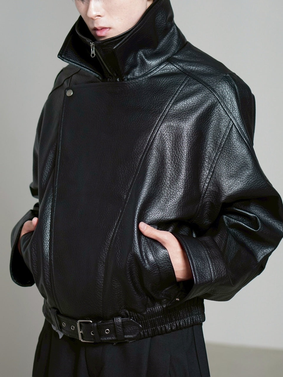 受注制【Chikashitsu +】high neck non-leather bomber jacket / 【チカシツプラス】ハイネックノンレザーボンバージャケット (2color)