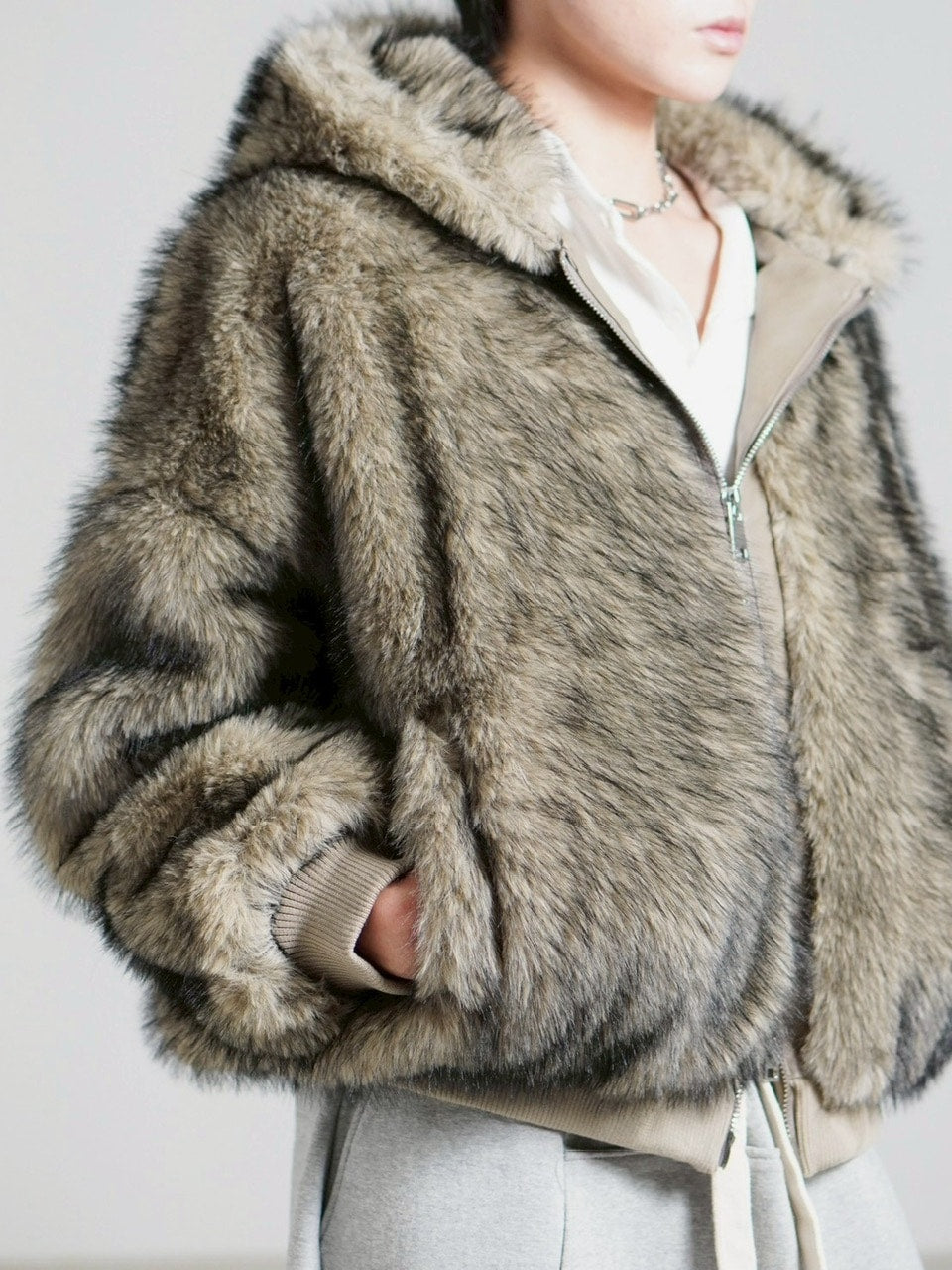 受注制【Chikashitsu +】oversized hooded fur blouson / 【チカシツプラス】オーバーサイズフーデッドファーブルゾン (4color)