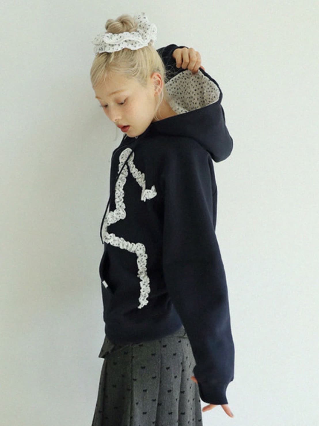 12/21 20:00 再販【Uglyshadow】FLOWER STAR HOODED ZIPUP