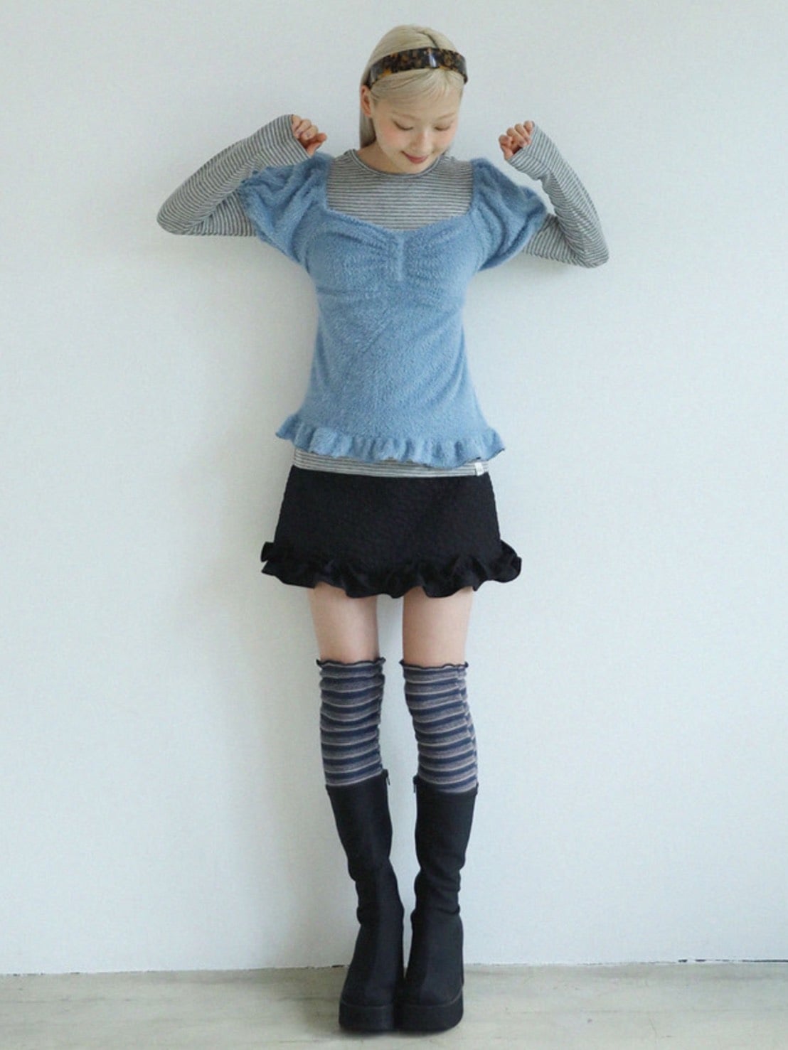 12/21 20:00 再販【Uglyshadow】KNEE HIGH SOCKS