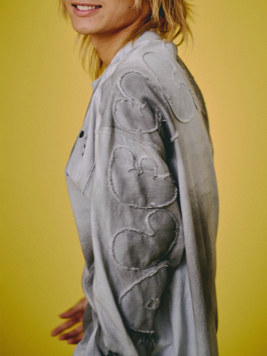 【GALFY】ぼろぼろロゴ百合の紋ロンTee