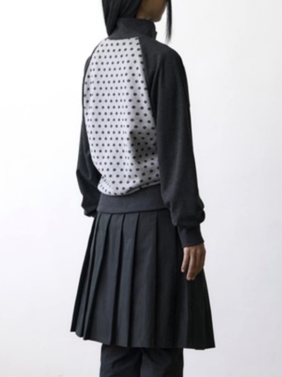 【THECOLDESTMOMENT】TCM dot raglan zip-up