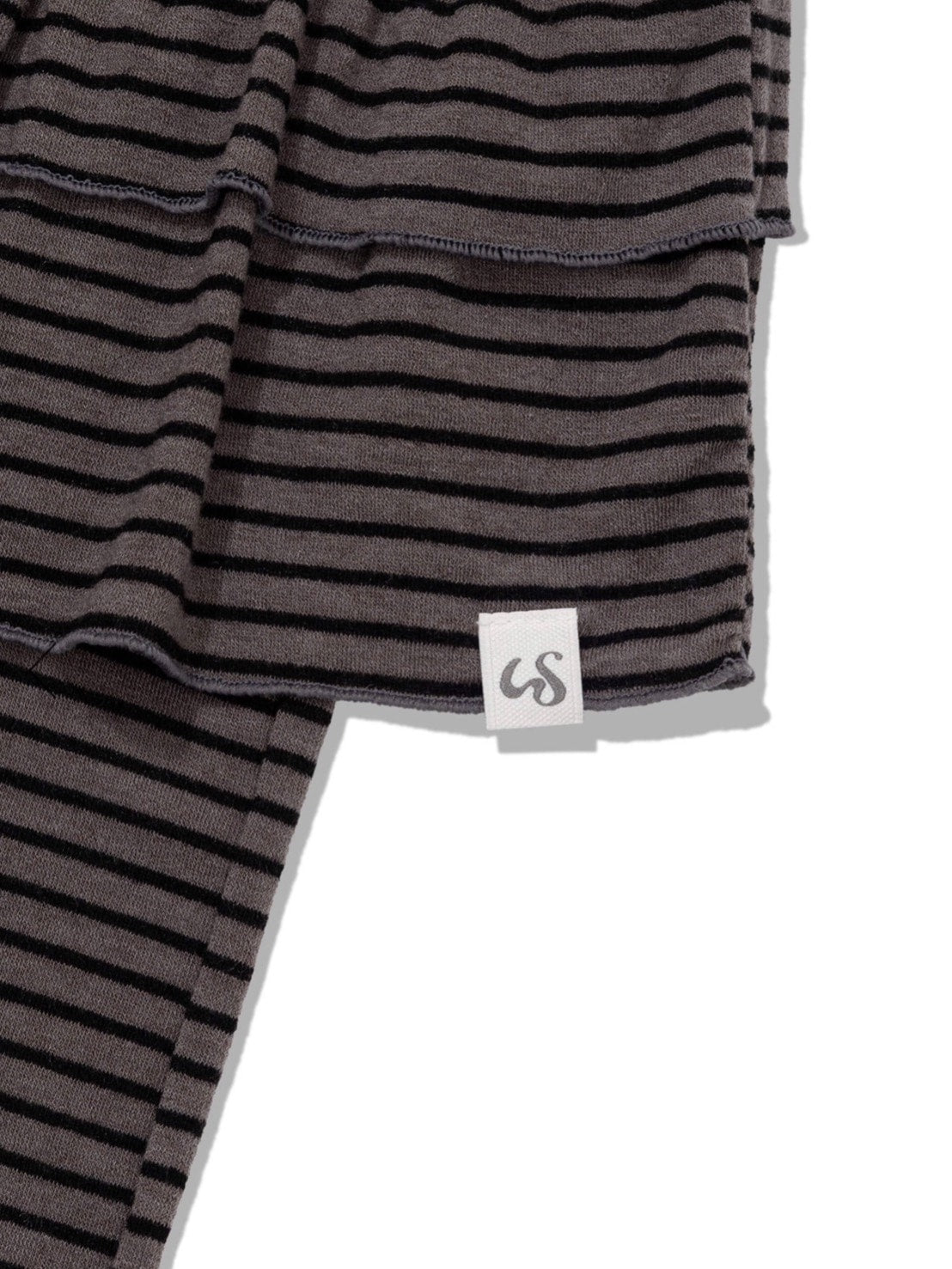 12/21 20:00 発売【Uglyshadow】CANCAN STRIPE SKIRT PANTS