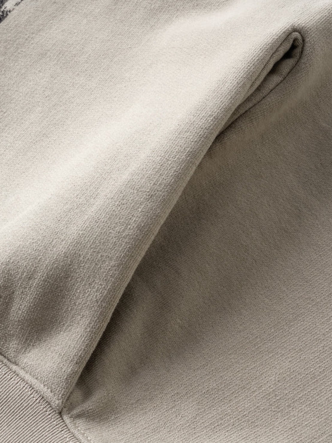 【The Boy Has No Patience】 TBHNP LUMINOUS DAWN KNIGHT AND SWORD PRINTED HOODIE / 【ザボーイハズノーペーシェンス】フロントプリントプルオーバーパーカー