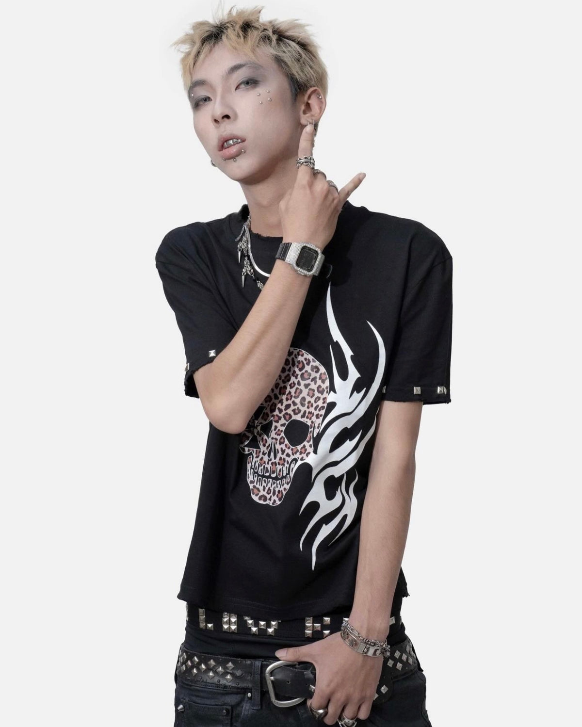 【LOWKEY CLUB】TRIBAL SKULL TEE