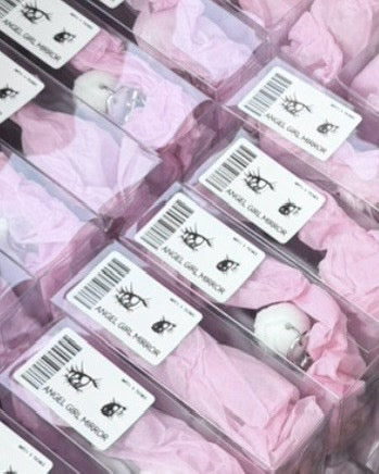 【nmtc+ × THINGS】Angel Girl Mirror Keyring