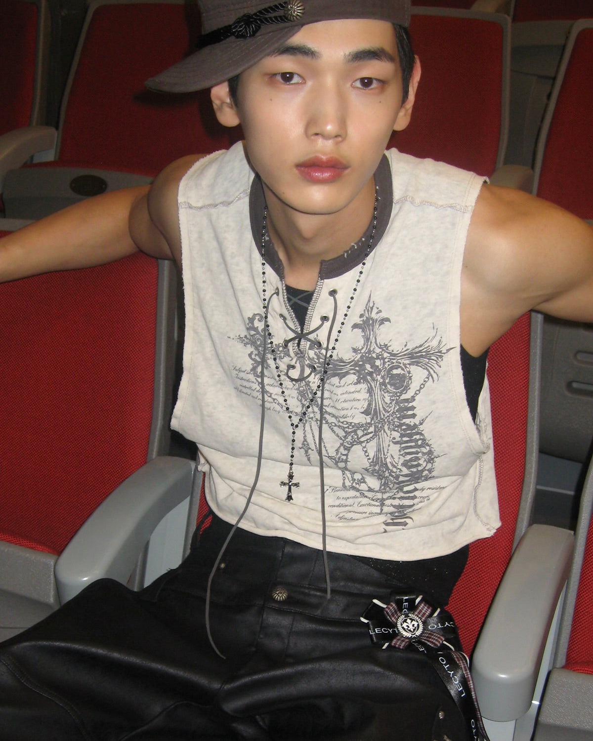 【LECYTO】Ash Relic Sleeveless