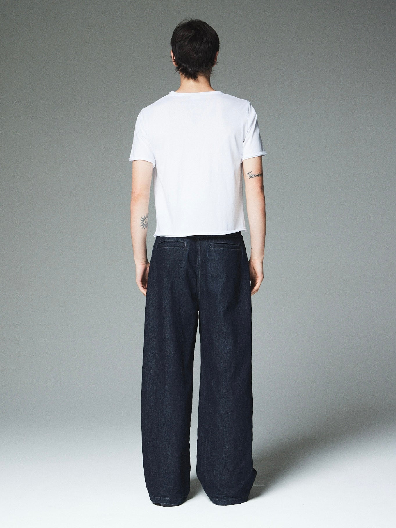 【CS】cut off pack tee (white/black）