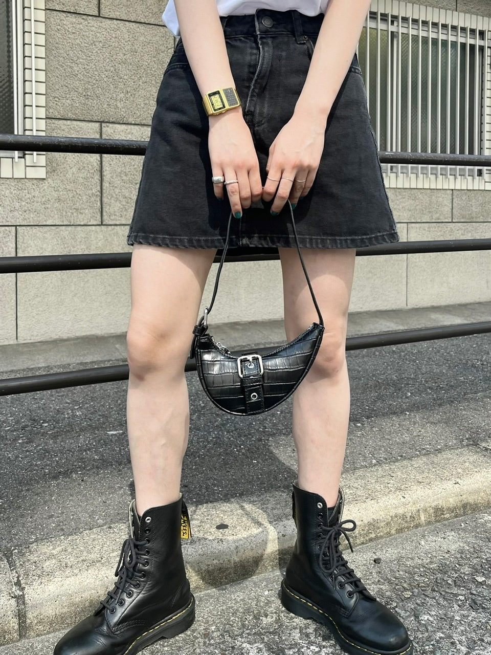 受注制【Chikashitsu +】curve belt bag (3color)