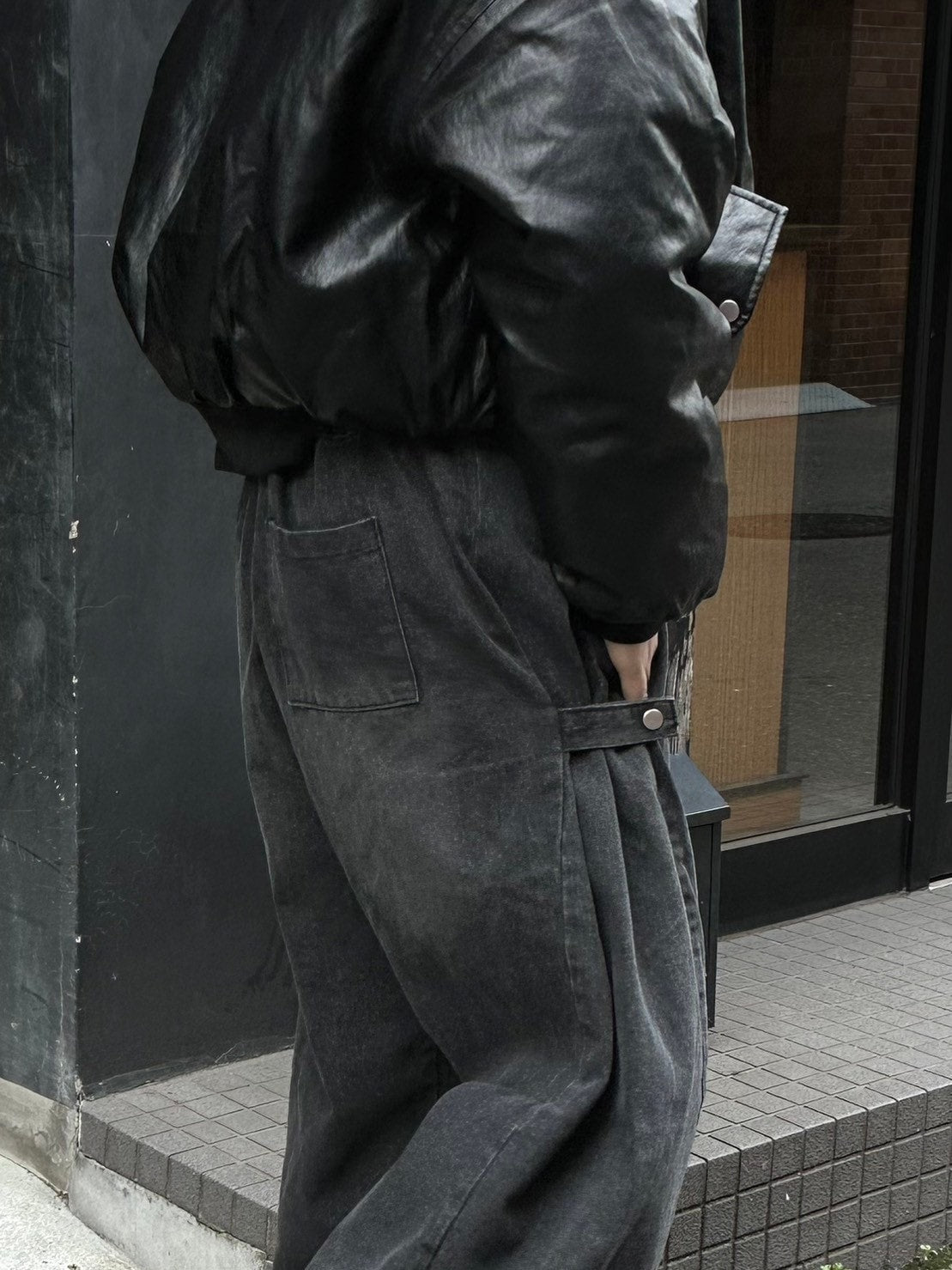 受注制【Chikashitsu +】side snap balloon denim pants (2color)