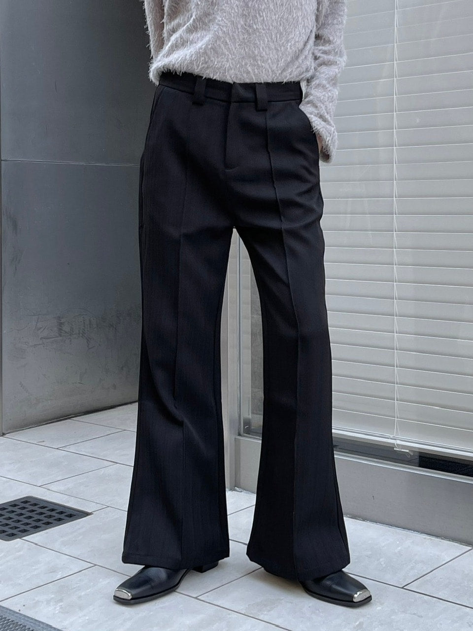 【Chikashitsu +】set up center press flare slacks (2color)