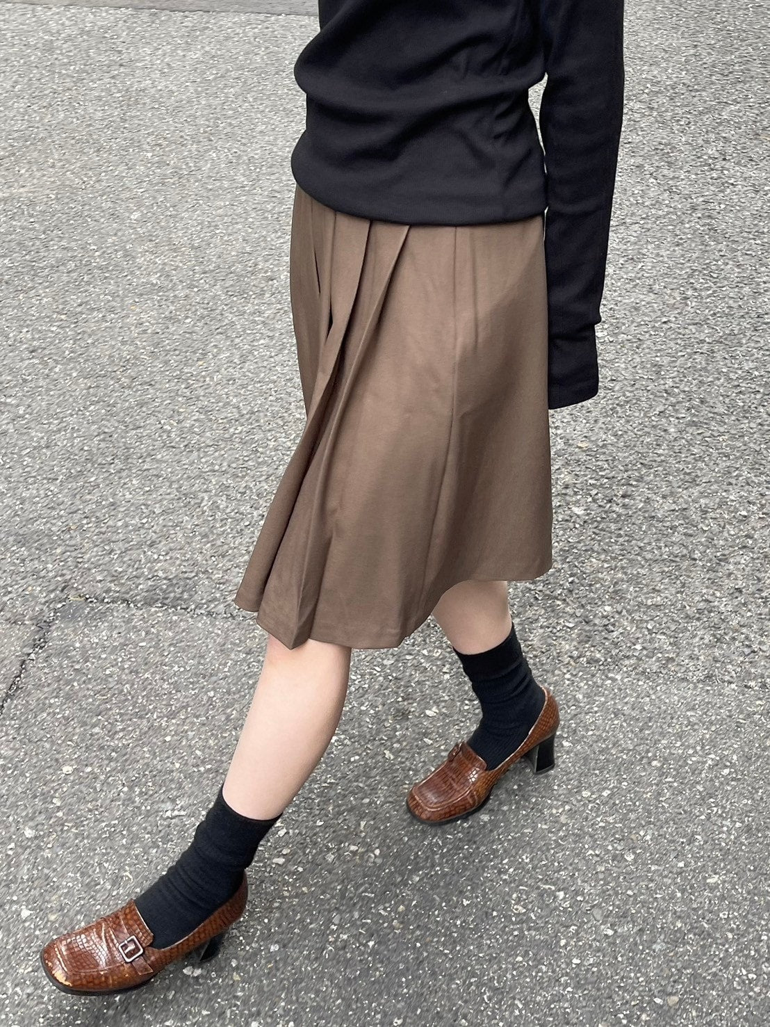 受注制【Chikashitsu +】pleats midi skirt (3color)