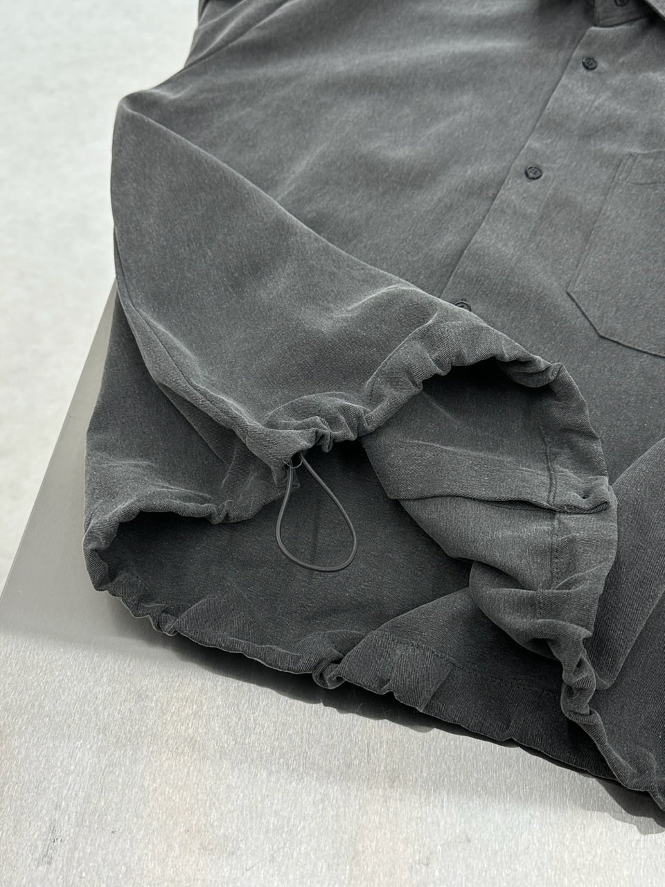 大阪店WEB限定受注制【Chikashitsu +】pigment draw code shirt (2color)