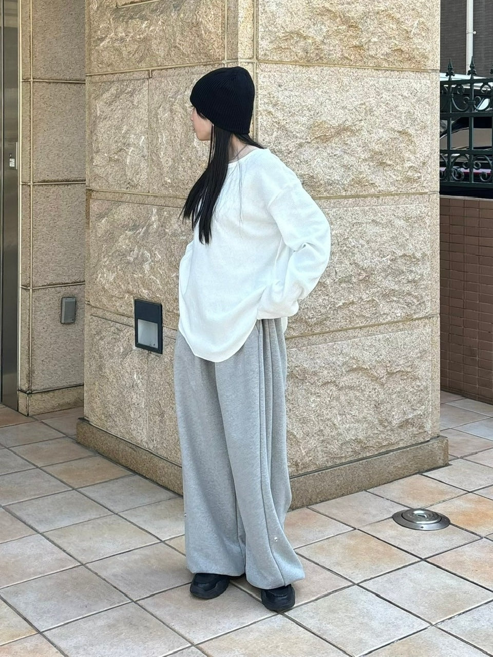 受注制【Chikashitsu +】snap button buggy sweat pants (3color) / 【チカシツプラス】スナップボタンバギースウェットパンツ