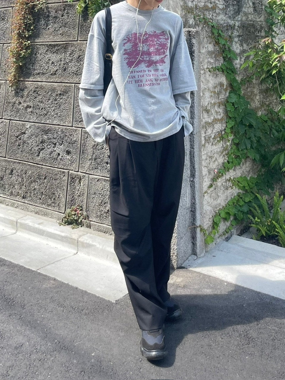 【Chikashitsu +】layered graphic long sleeve (2color) / 【チカシツプラス】レイヤードグラフィックプリント長袖Tシャツ