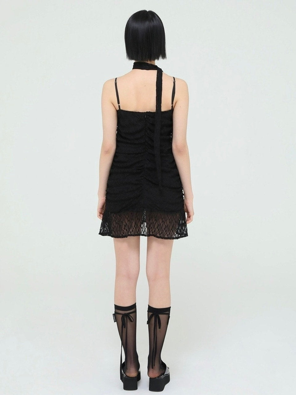 【Uglyshadow】TIE SHIRRING LACE DRESS