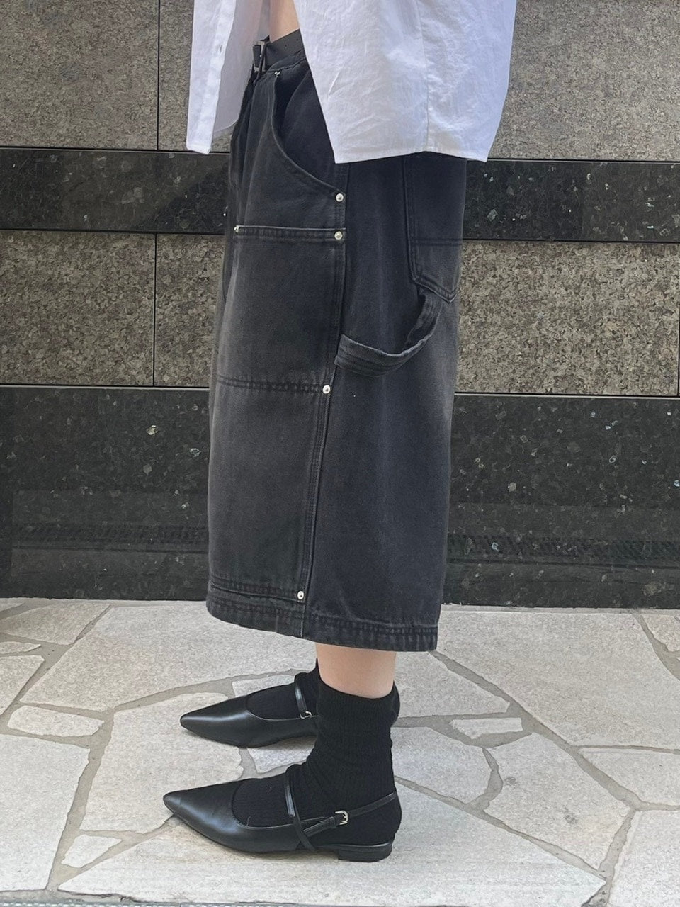 受注制【Chikashitsu +】studs design denim half pants (2color)