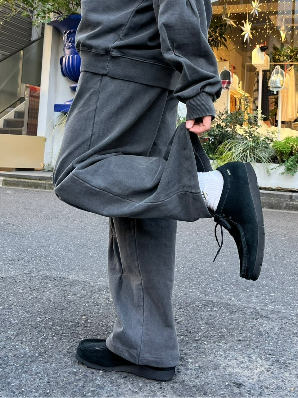 受注制【Chikashitsu +】stitch design sweat pants (3color)