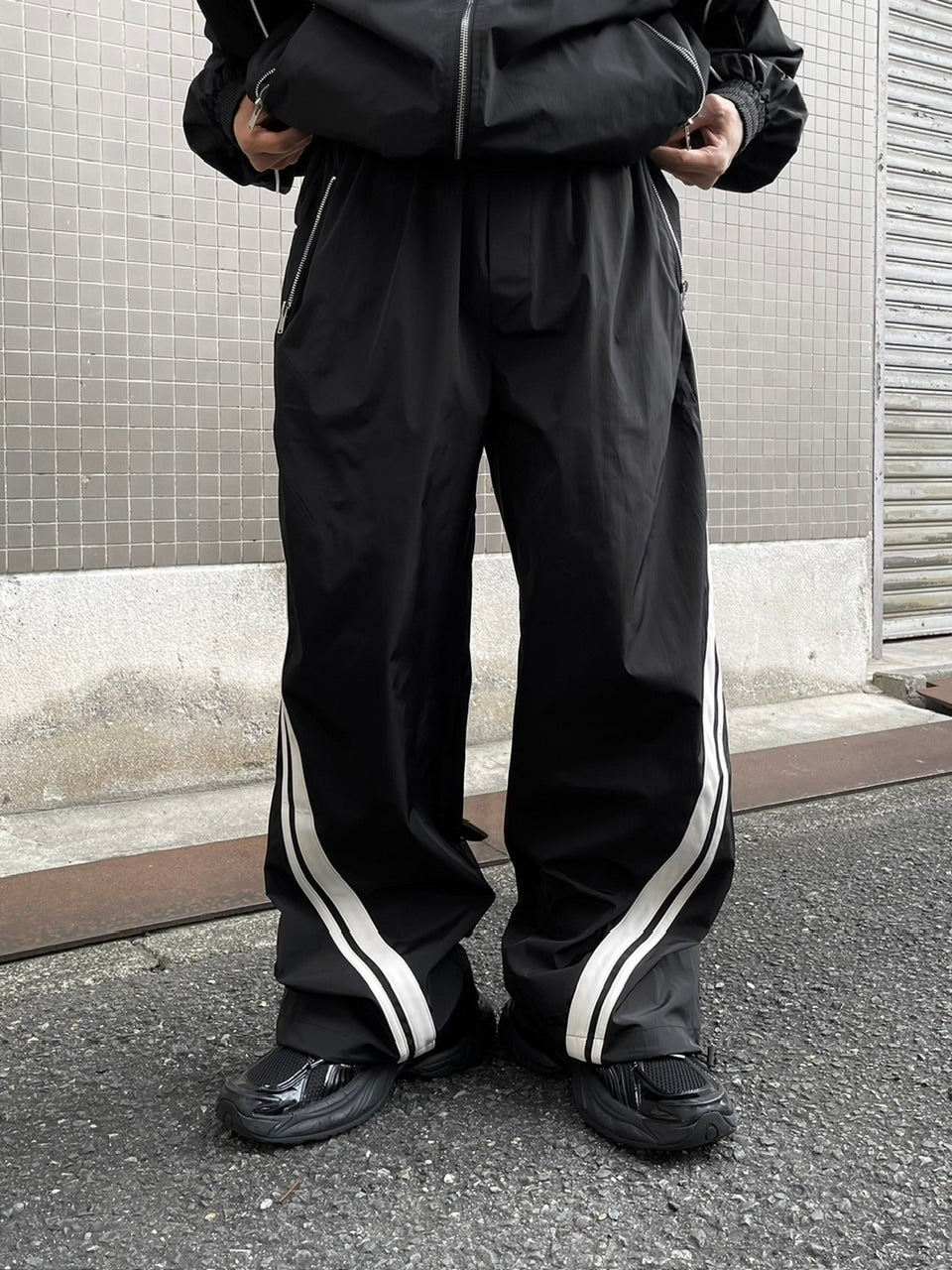 【Chikashitsu +】set up side line track pants (2color) / 【チカシツプラス】セットアップサイドライントラックパンツ