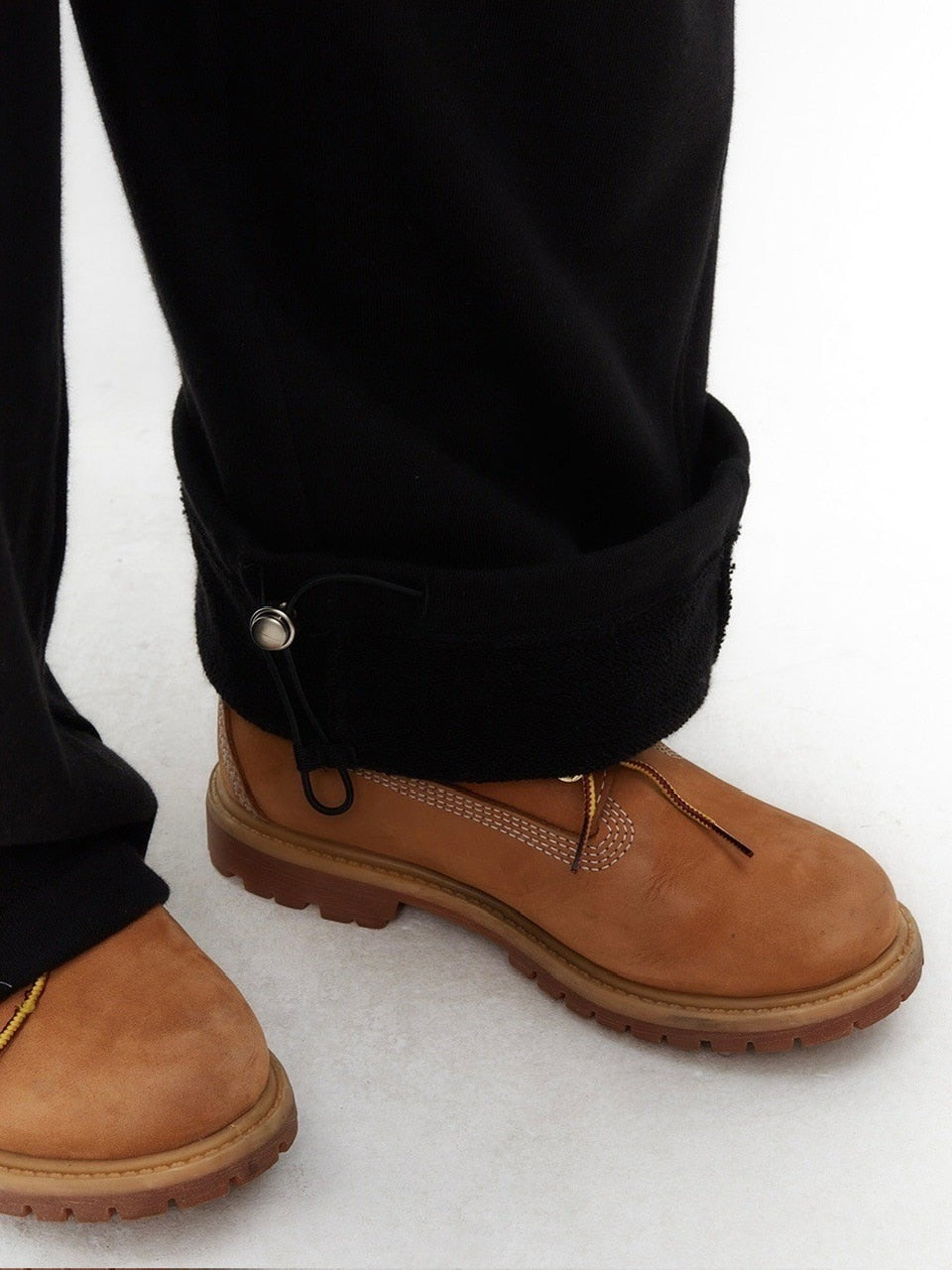 【TUOMIO】STRING CHARM SWEATPANTS