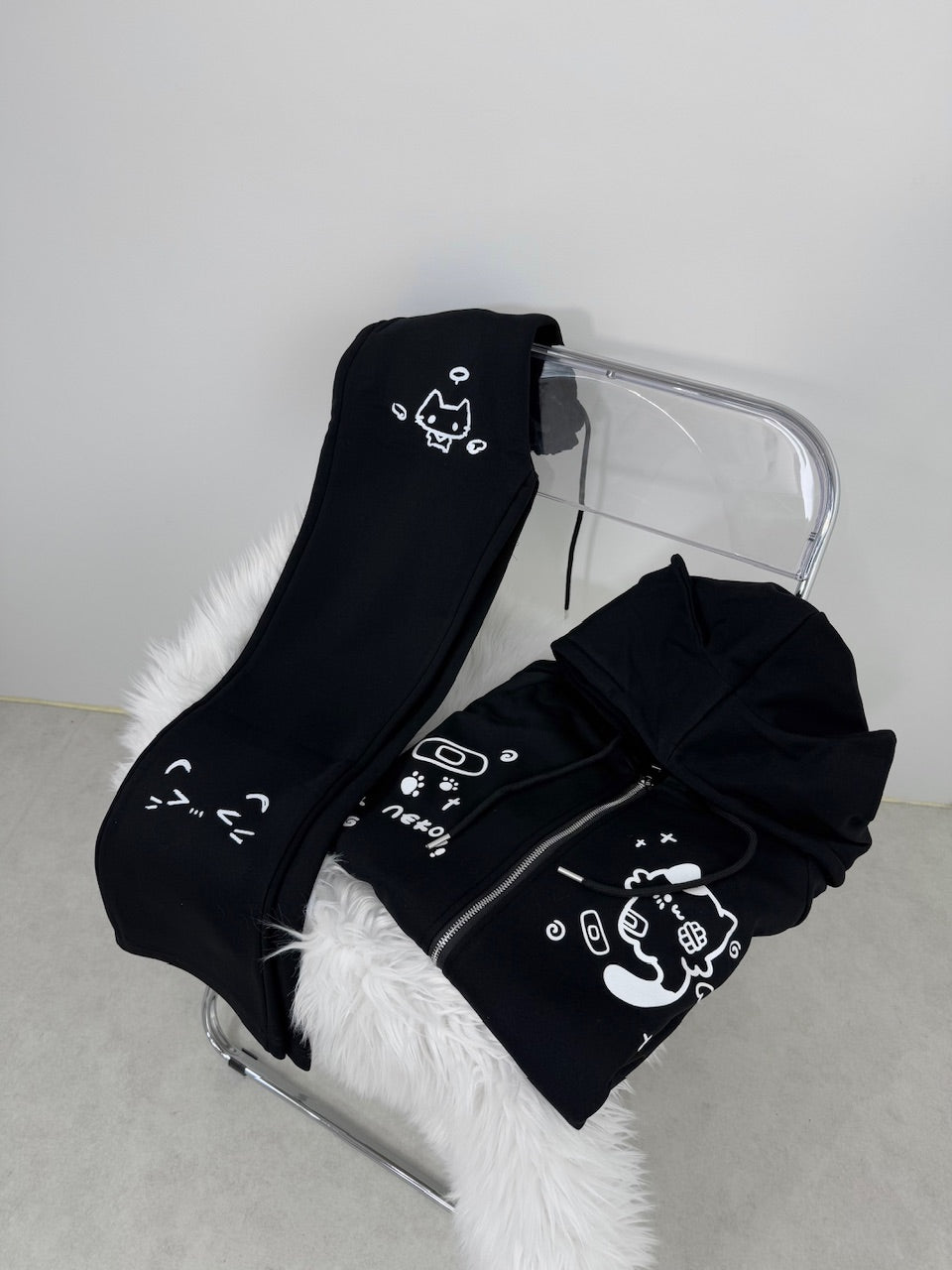 国際配送【Nerd out XU】neko!! Zip hoodie (2color) / 【ナードアウトエックスユー】キャットプリント猫耳ジップフーディ