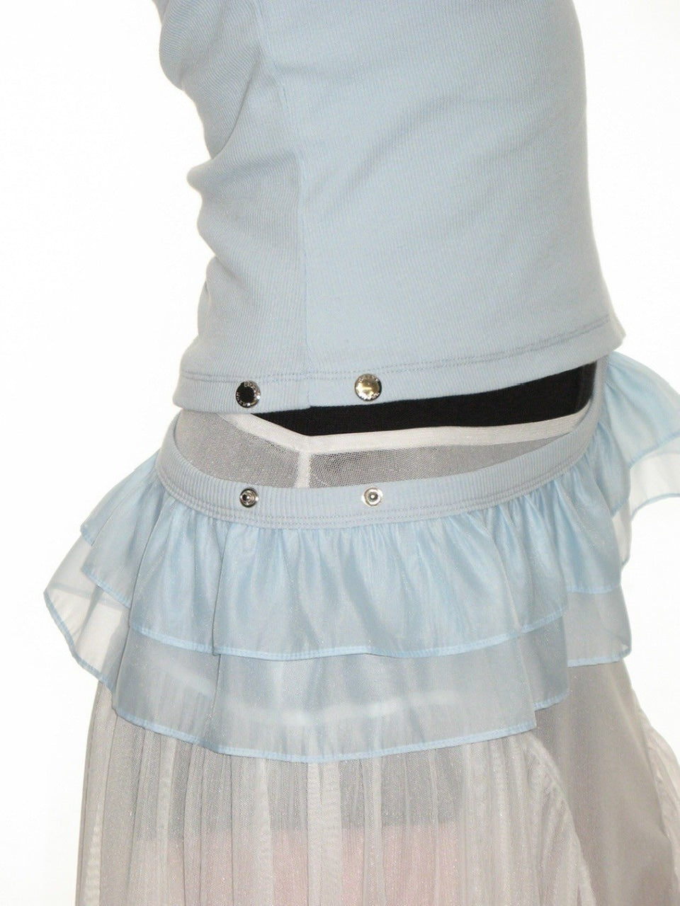 【CRANK】FRILL SNAP SLEEVELESS