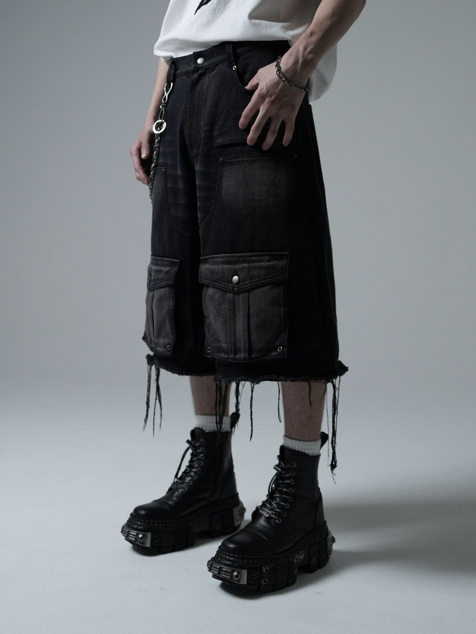 【CHIKASHITSU PLUS HIGH】Layered zip cargo denim pants