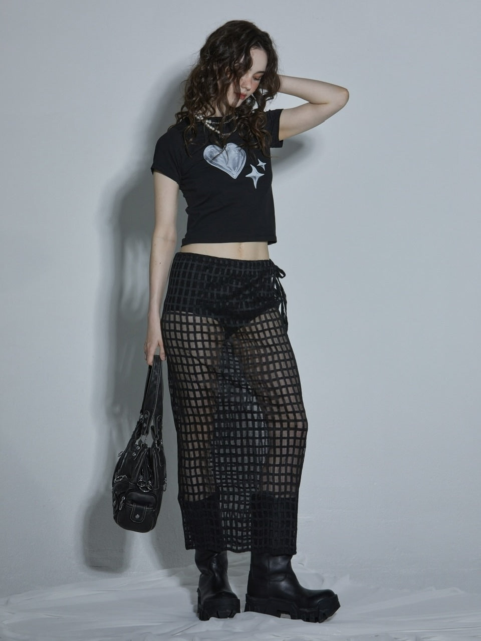 【GATELESS】HEART GRAPHIC PRINT CROPPED T-SHIRT / 【ゲートレス】ハートグラフィックプリントクロップド半袖Tシャツ