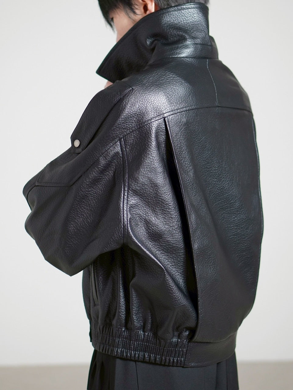 受注制【Chikashitsu +】high neck non-leather bomber jacket / 【チカシツプラス】ハイネックノンレザーボンバージャケット (2color)