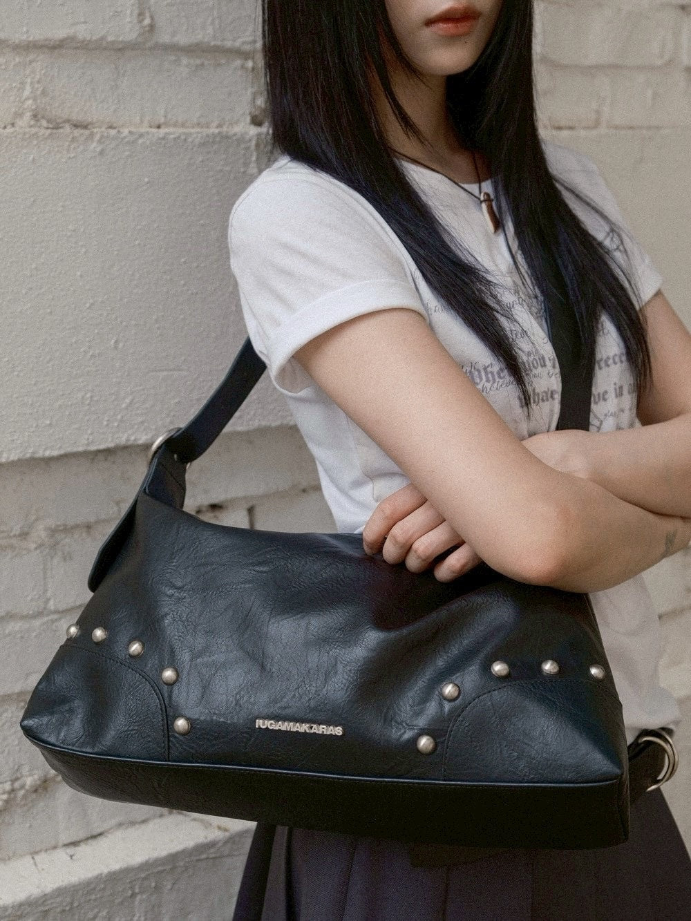 【IUGAMAKARAS】Studded Hobo Bag