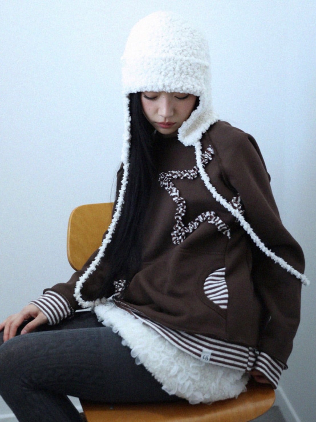 12/21 20:00 発売【Uglyshadow】STAR LAYERED SWEATSHIRT