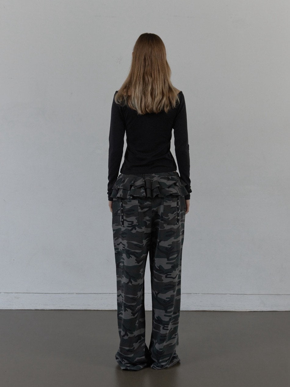 【SETUP‐EXE】FRILL EYELET SWEATPANTS / 【セットアップエグゼ】フリルアイレットサイドラインスウェットパンツ