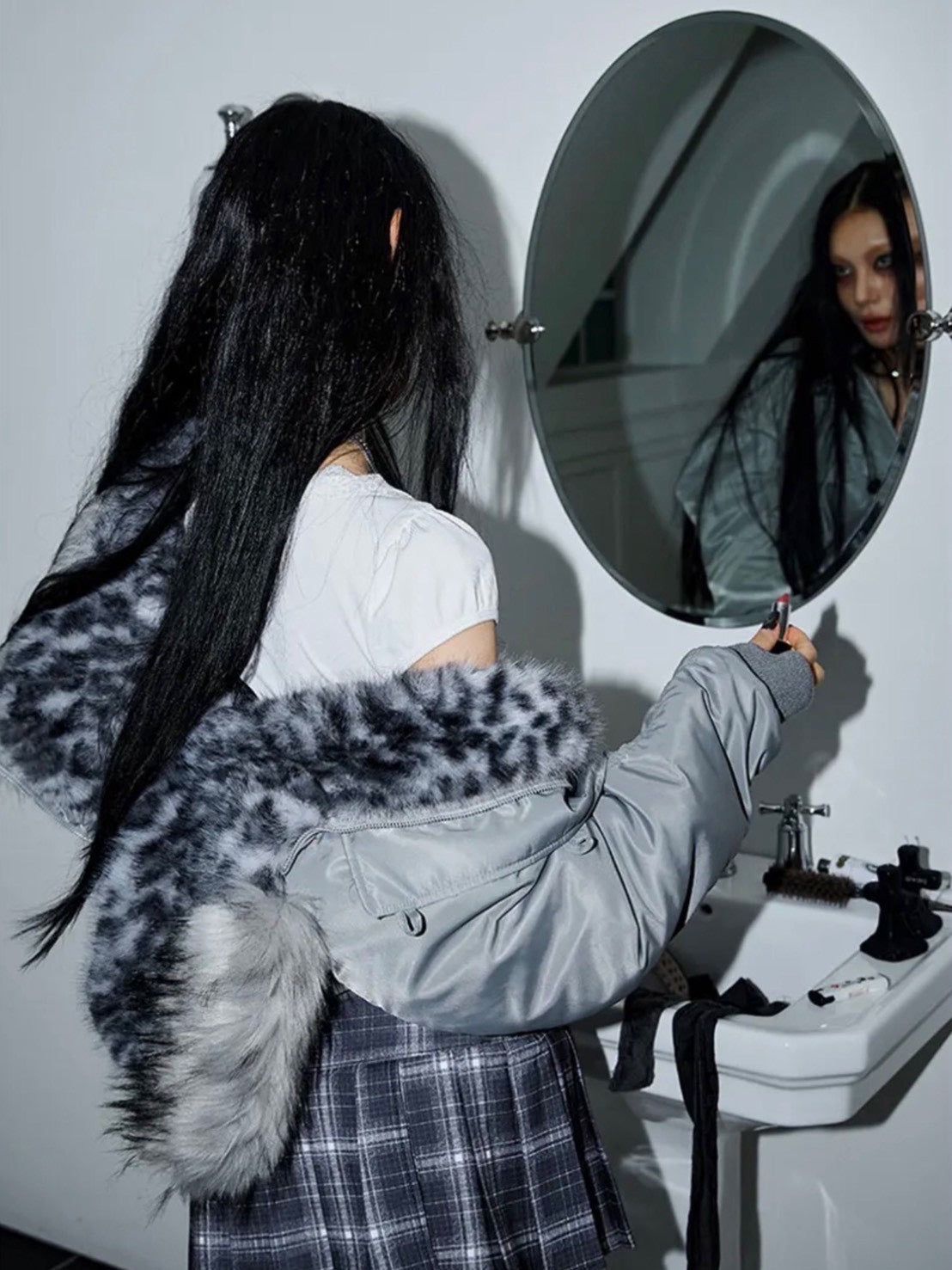 【NOT KNOWING】Fur Trim MA-1 Padded Jumper