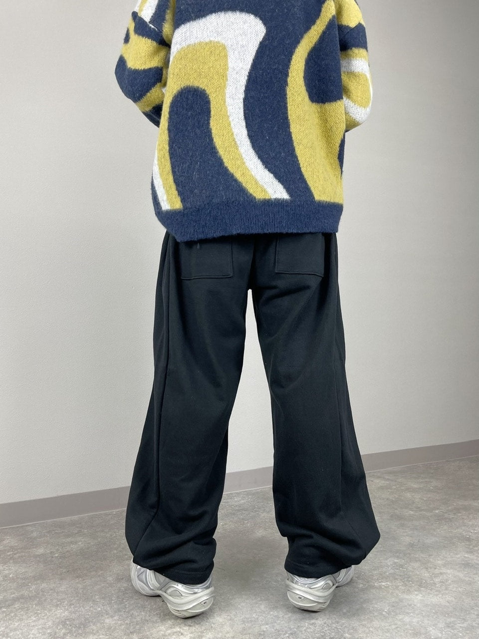 受注制【Chikashitsu +】snap button sweat pants (2color)