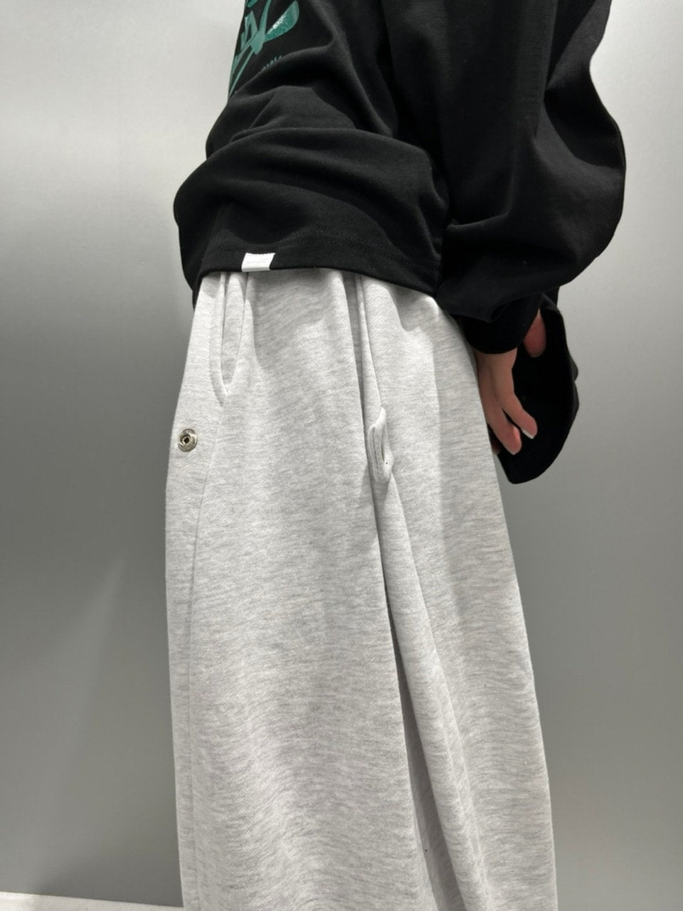 【Chikashitsu +】side button balloon sweat pants (3color)