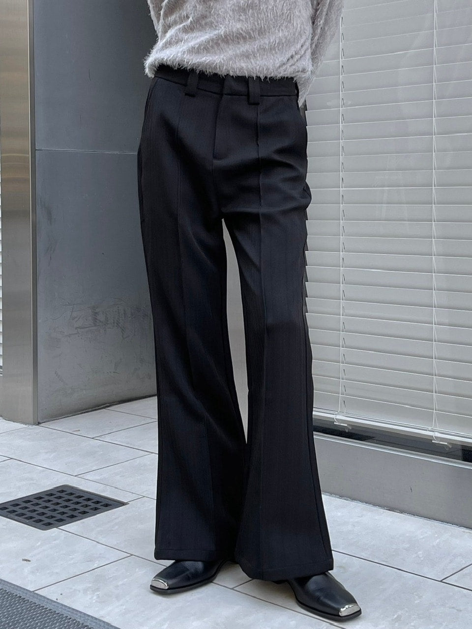 【Chikashitsu +】set up center press flare slacks (2color)