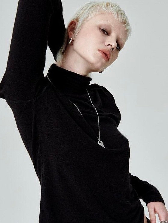 【runningHIGH】ANGORA GAUZE TURTLENECK TOP