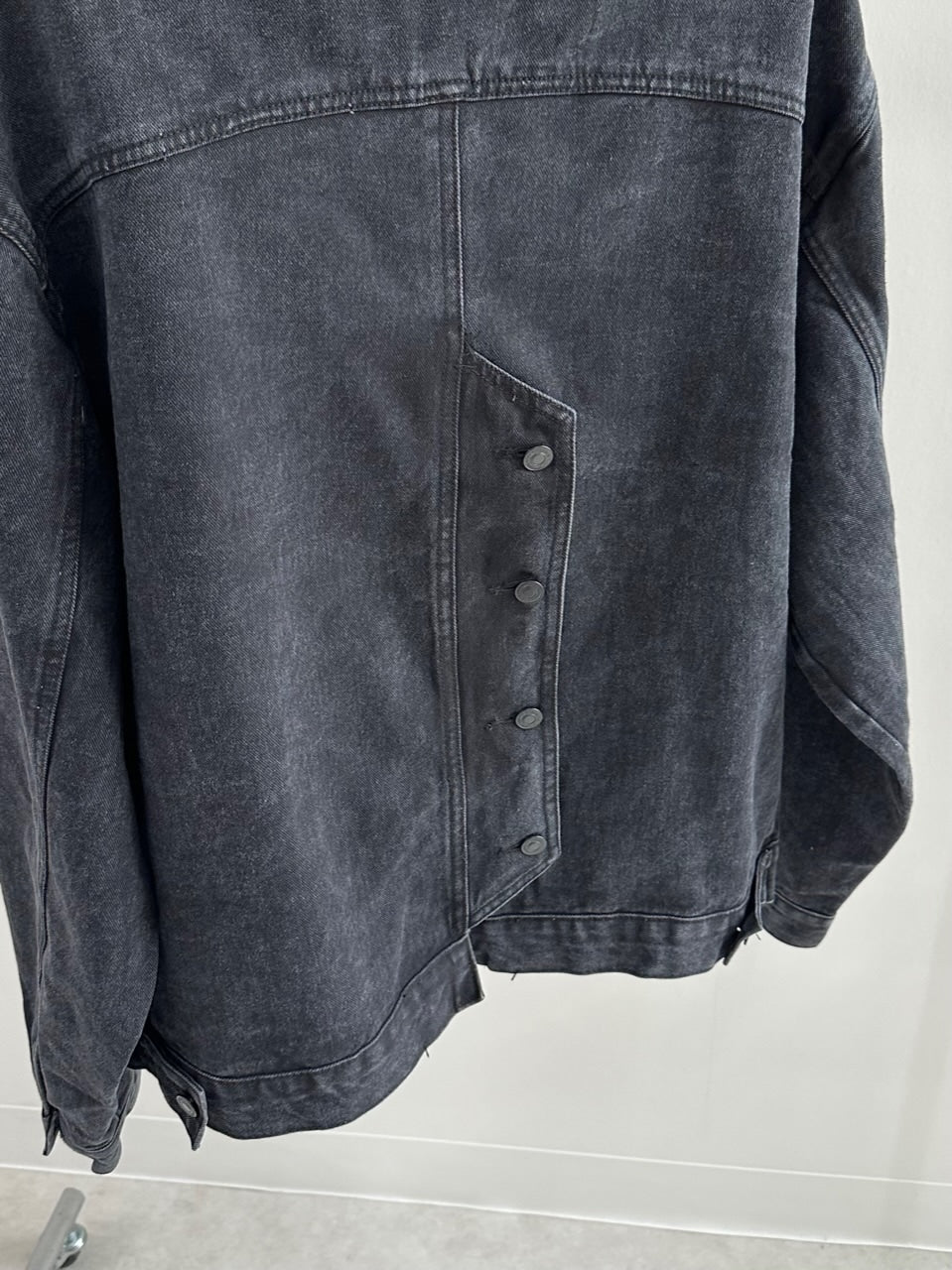 大阪店WEB限定受注制【Chikashitsu +】back design denim jacket
